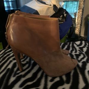 Nine West Leather & suede peep-toe bootie